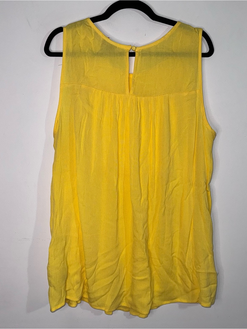 Torrid Size 1 Yellow Eyelet Embroidered Babydoll Tank Top Boho Summer - Picture 2 of 5